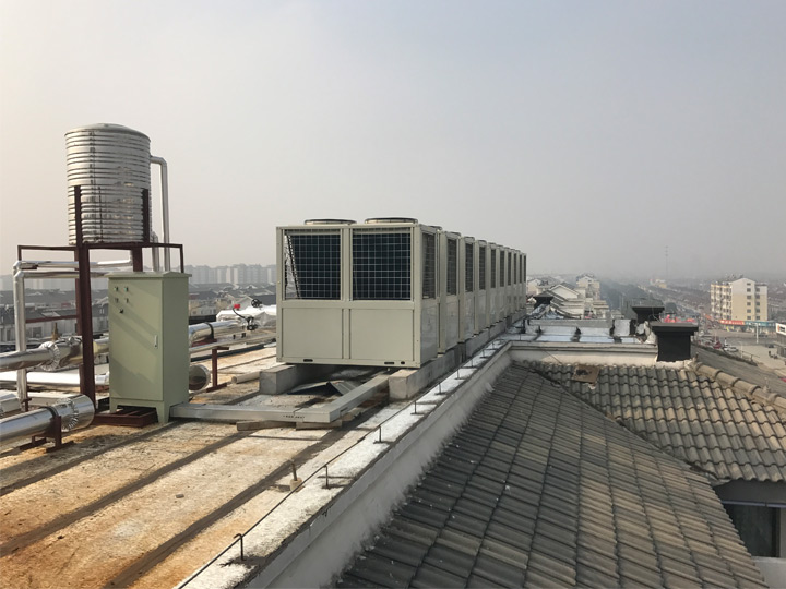 風(fēng)冷冷熱水機(jī)組