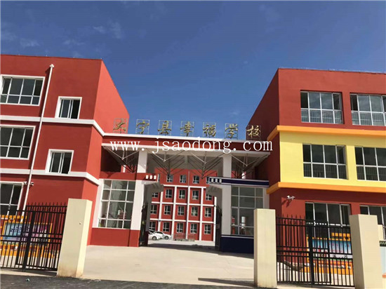 山西臨汾大寧縣幸福小學(xué)太陽能熱水系統(tǒng)